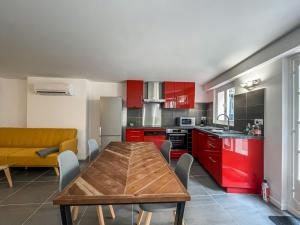 Appartements T2 tout equipe a 2 min de la plage menage inclus 1 : photos des chambres