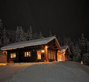 Liaplassen Timber Lodge