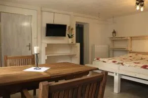 U Cibuľov No 37 - Ivachnová