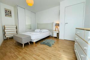 Appartements Bright apartment in a new building with garage : photos des chambres