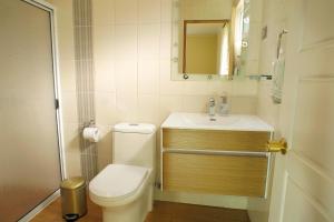 Moderna Casa Nueva - Bahía Inglesa