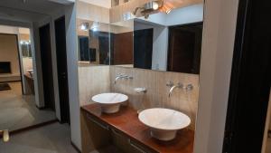 Entre Arboles Aparts