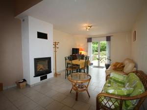 Maisons de vacances Gite Docelles, 3 pieces, 5 personnes - FR-1-589-273 : photos des chambres