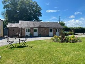 The Secret Hideaway A Serene and Tranquil Escape - Gresford