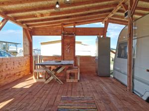 SEA CARAVAN ON THE BEACH
