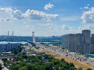 Apartments with Dnipro view