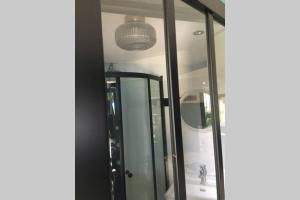 Appartements La petite Brainoise - Gite avec salle jacuzzi 120 jets : photos des chambres