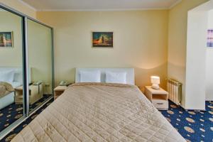 Double Room with Spa Access room in Olympic Village