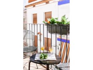 Sitges Spaces Deluxe Beach Apartment- 3 Bedroom, 2 Bathroom, Next to Beach, Sleeps 6