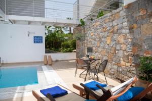 Angela Suites Boutique Hotel