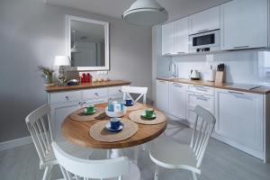 Seaside Park Apartament 510 "TARAS NA MORZE" - 2 x większy niż standardowy