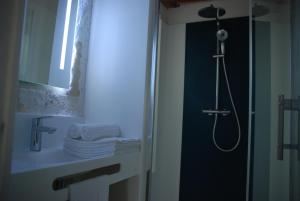 B&B / Chambres d'hotes Champ Fleuri : photos des chambres