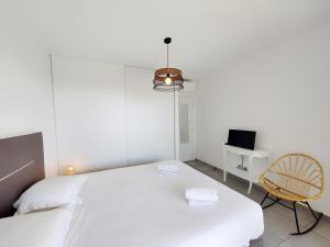 Appartements Duplex KIARA - plage a pied - terrasse - WIFI - Clim : photos des chambres