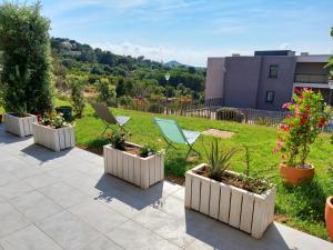 Appartements Duplex KIARA - plage a pied - terrasse - WIFI - Clim : photos des chambres