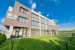STARK HOTEL - Butuceni