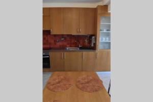 Cozy seafront loft - Kats rentals