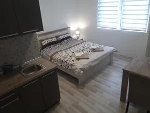 Studio north star - Trgovište