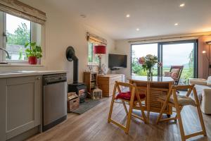 Lyth Valley View at Broom Bank