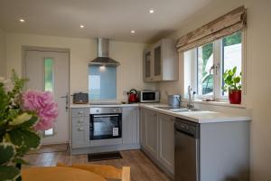 Lyth Valley View at Broom Bank