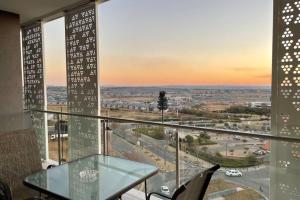 Ellipse Waterfall Upmarket Apartment