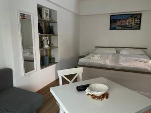 Home Sweet Apartment