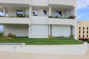 Calabona's promenade apartment img24