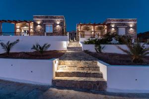 Apartments Kalaitzakis with private pool