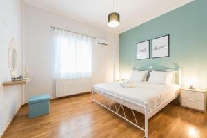 Athens Central Pangrati - Varnava Square Modern Apartment for 5
