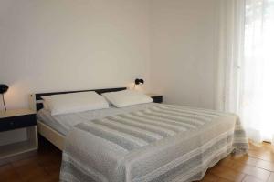 Holiday home Porto Santa Margherita 40286