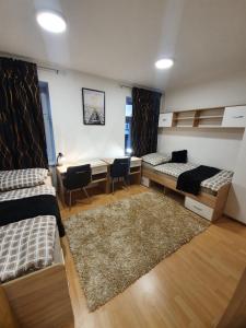 RAILWAY STATION CITY MODERN APARTMENT