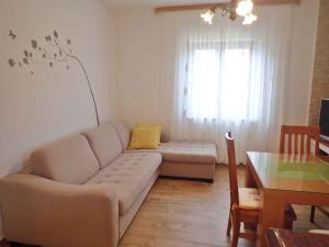 Apartment Seline/Paklenica Riviera 36551 