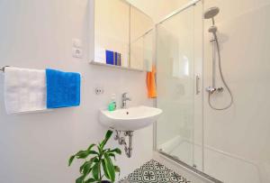 Apartment in Vrbnik - Insel Krk 35995