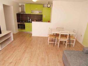 Apartments in Veli Losinj 26474