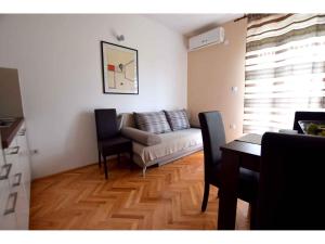 Apartments in Starigrad-Paklenica 35542 