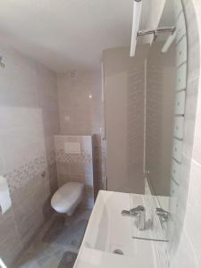 House Robinson house