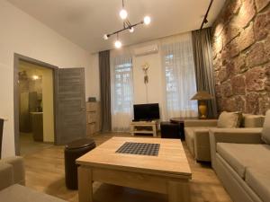 Nice Loft on Uznadze Street