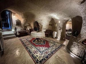 Cave Room room in Sofa Hotel