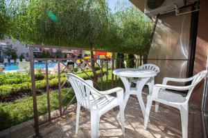 Studio в апартотеле Holiday Fort Golf Club