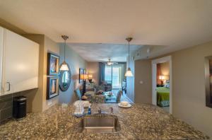 Grand Panama 1-1803 Panama Paradise