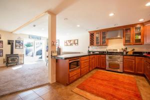 One-Bedroom House room in Northern Daylights home