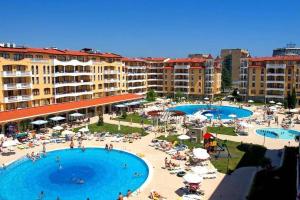Great apartment with one bedroom in Royal Sun