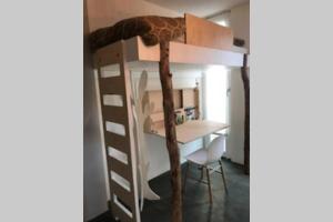 Large and cosy house on the water: free Parking