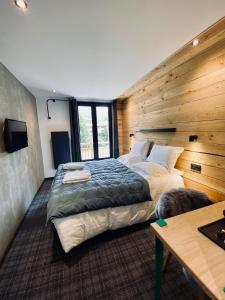 Hotels Hotel 16 | 150 Montagne & Spa Nuxe : Chambre Double avec Balcon