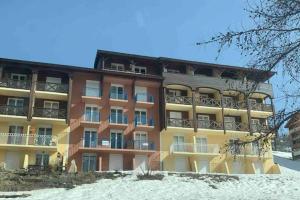 Studio chaleureux et ensoleillé !