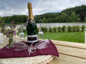 La Petite Maison au bord de leau