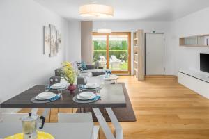 Maj Premium Residence