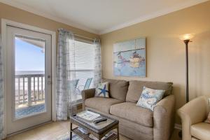 Seascape 2318 Hotel Room