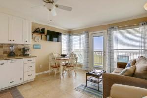 Seascape 2318 Hotel Room