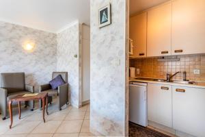 Zuydcoote B0 - 1 bedroom 5p - groundfloor - sunny located at 5 steps from the sea