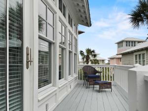 Two-Bedroom House room in Sunny Days in Carillon Beach home